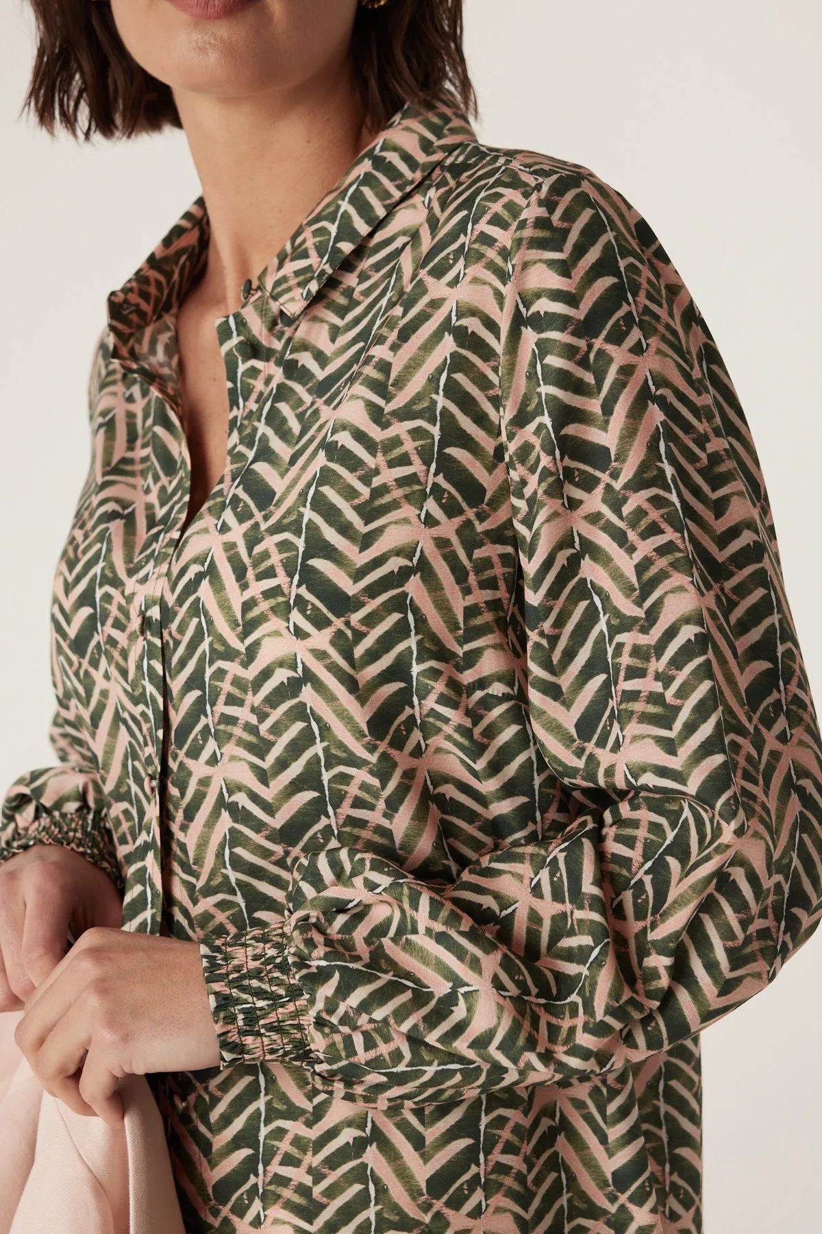 Avalon Relaxed Blouse - Green Blush Print