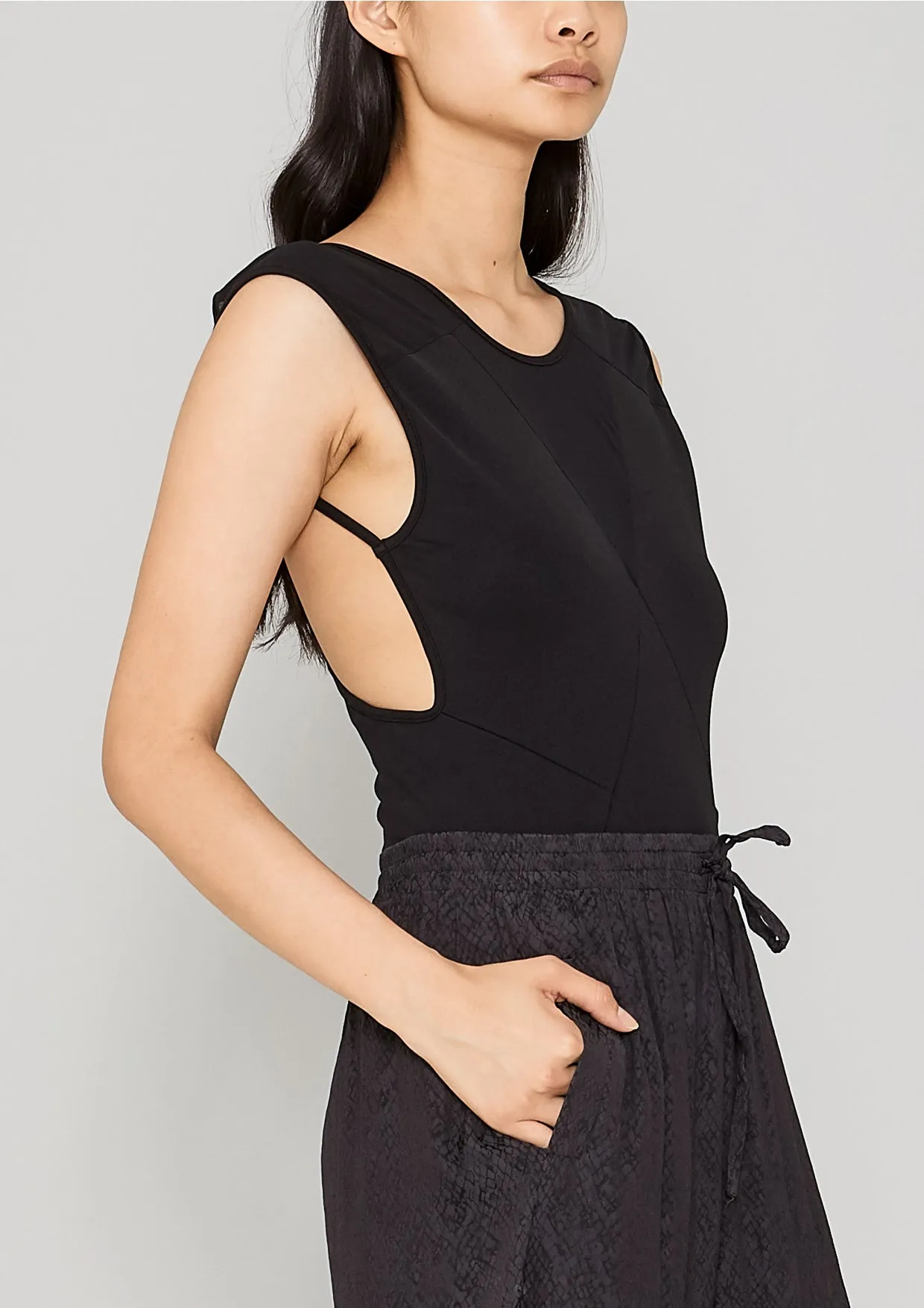 BODYSUIT SLEEVELESS - HIGH DENSIT KNIT black