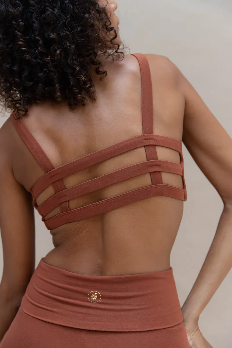 Boxy Crop Spice