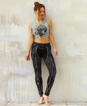 Fractal Black Leggings