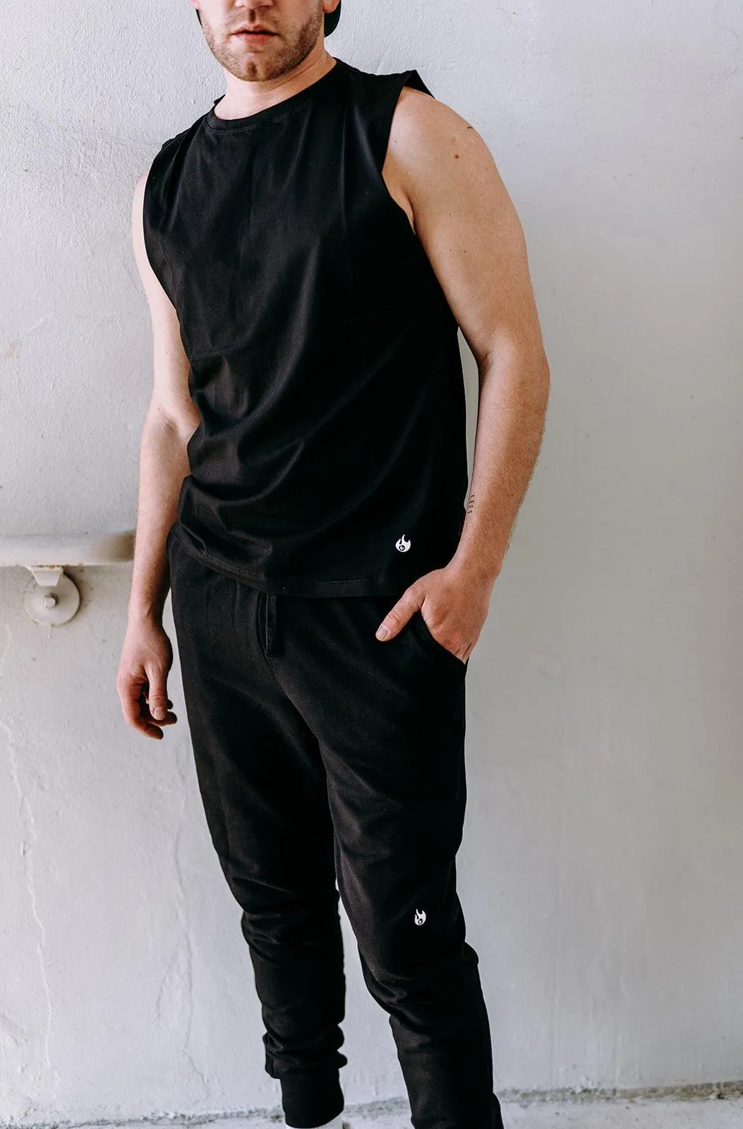 Men's Black Sleeveless T-Shirt