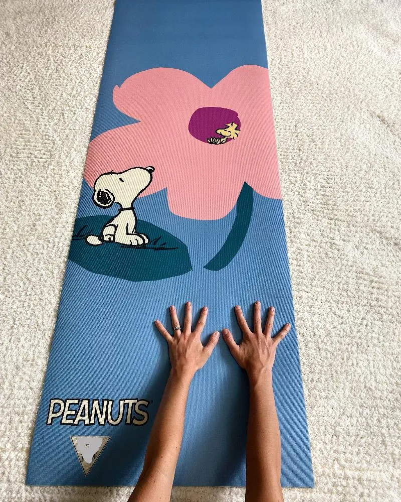 Yune Yoga Mat Peanuts Snoopy Flower Blue